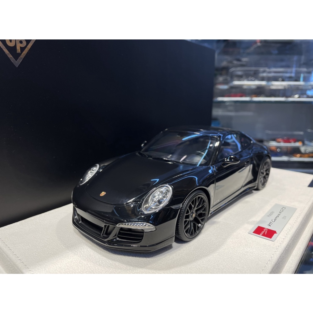 吉華科技@ 1/18 MakeUp EML058F Porsche 911 (991) Carrera 4 GTS