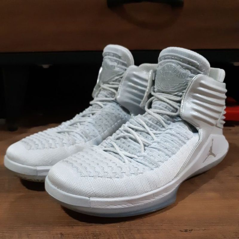 二手 中古 nike AIR jordan 32 us 8.5 號 籃球鞋 AJ32 喬丹