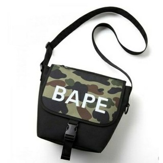 新款 BAPE APE 迷彩 側背包 腰包 日本雜誌贈品