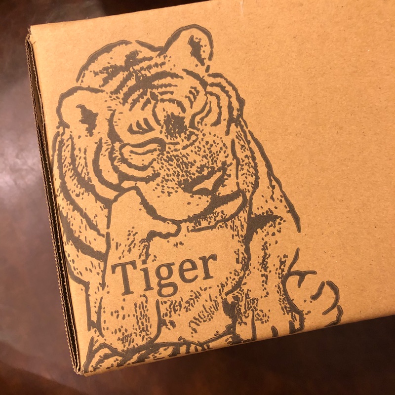 朝隈俊男 Animal Life 思- Tiger 虎  2019TTF限定 玩具創作展