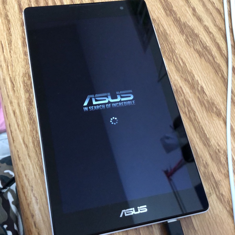 華碩 Asus ZenPad P01Z 平板含充電組