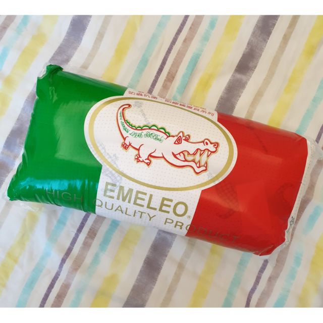 台灣製 EMELEO 防蹣抗菌枕 枕頭 枕心