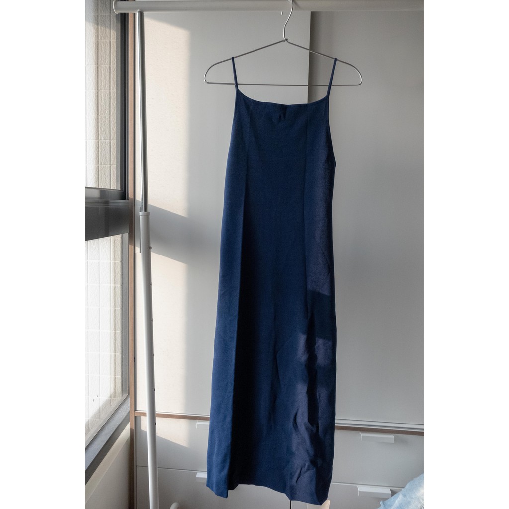 [轉售] 削肩洋裝 細肩帶洋裝 長版洋裝 無袖洋裝 貼身洋裝 質感藍