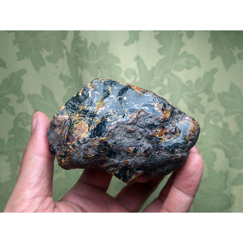 154A天然帶皮原礦老礦螢光變色藍珀.藍琥珀原石 ( 重約154g )..