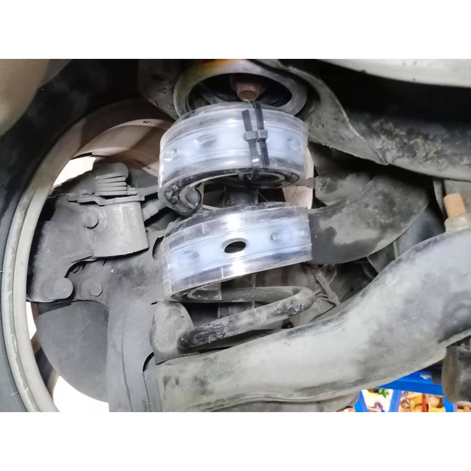 自在購 馬自達馬5 實體店面汽車避震彈簧緩衝墊防傾橡皮延長避震器壽命側彎更穩減少換車道時的車身晃動漂浮