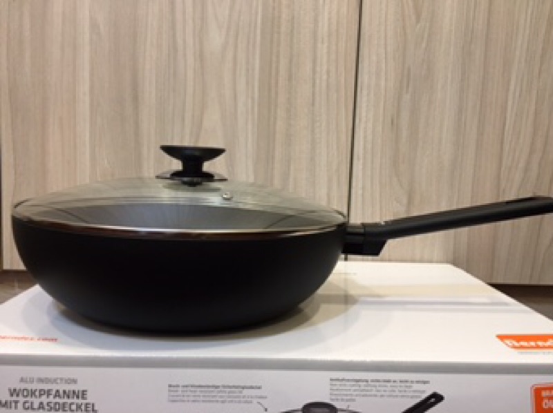 德國寶迪 Berndes 30公分最新款 不沾鍋電磁爐 IH爐可用中式炒鍋含蓋 $3500(德國89.95歐)