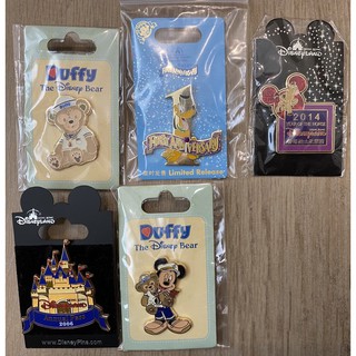 香港迪士尼 上海迪士尼 Disney 達菲 Duffy 米奇 布魯托 別針 徽章 水手造型