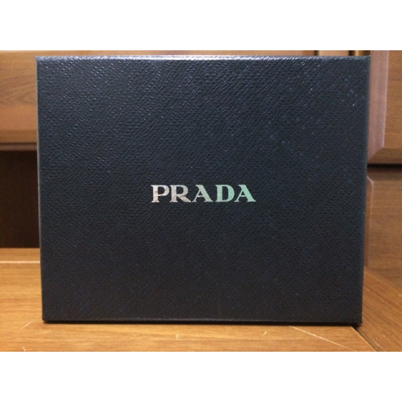 【降價】PRADA 中夾