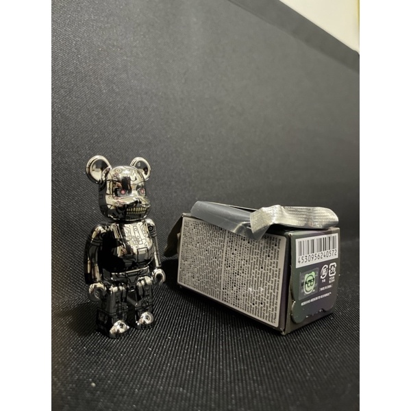 Be@rbrick 43代 100% 庫柏力克熊 bearbrick 魔鬼終結者