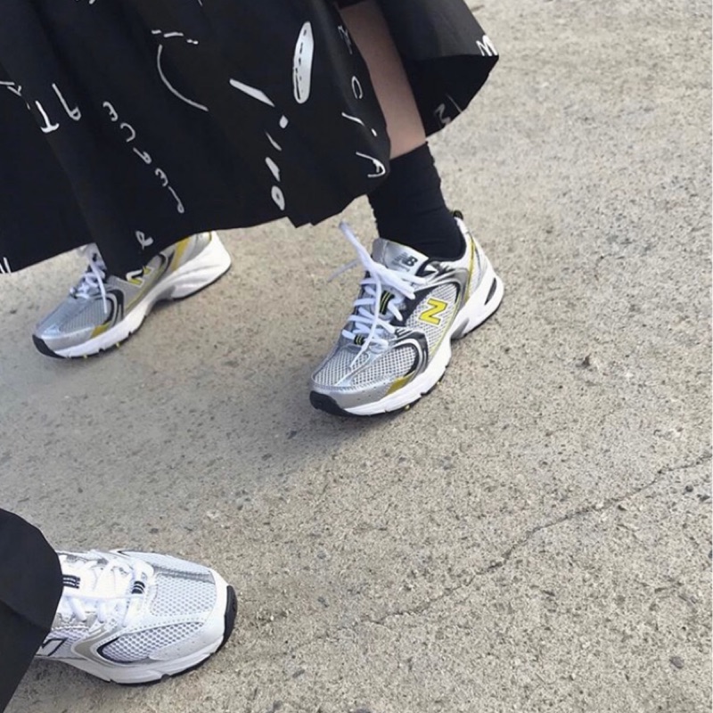 new balance mr530sc