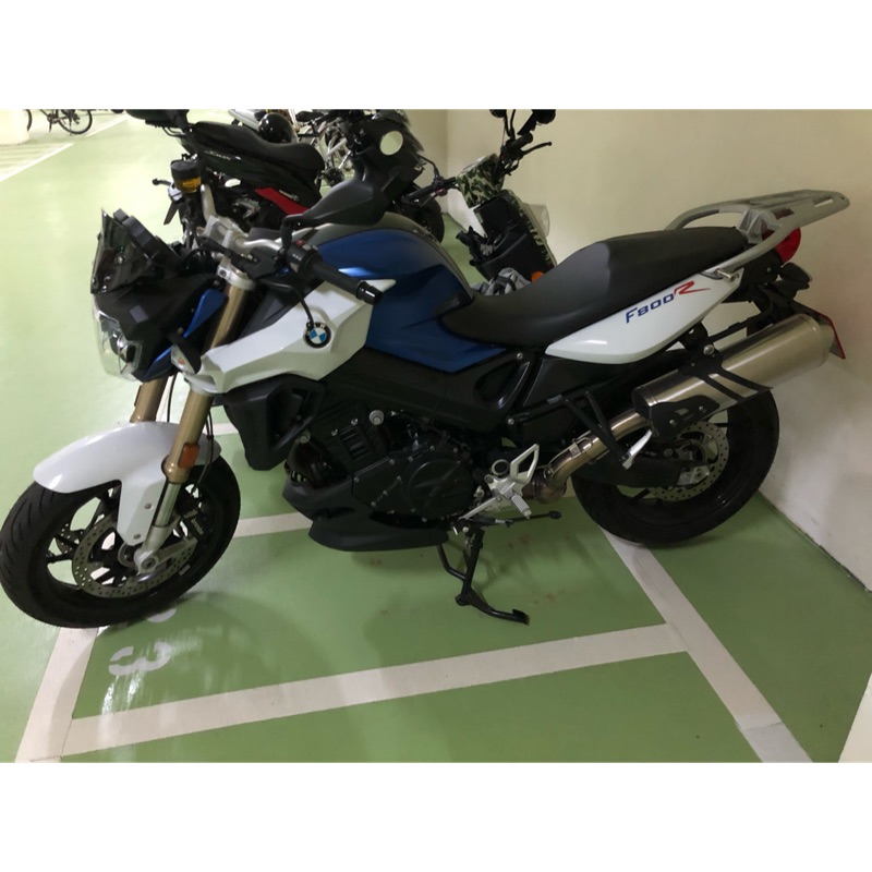 近全新 2017 BMW F800R 2018年式 全配版 自售 僅跑700公里 沒錯 就是7百公里