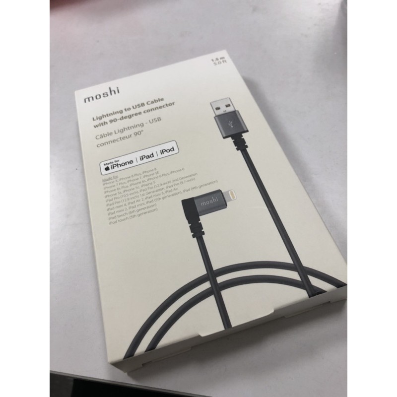 moshi Lightning to USB Cable with 90-degree connector