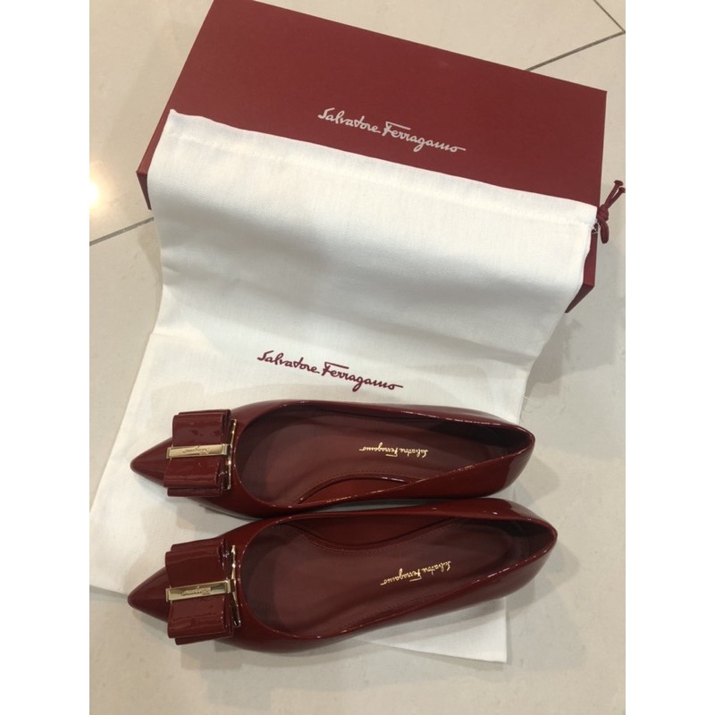 Salvatore Ferragamo Zeri 10 紅鞋