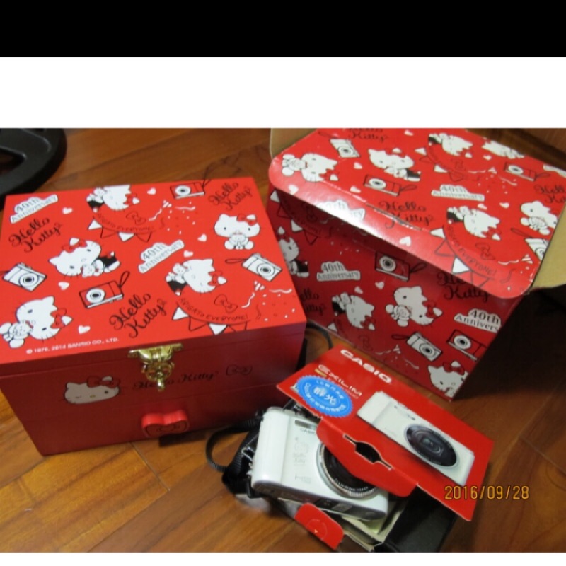 Zr1500 hello kitty 便宜賣