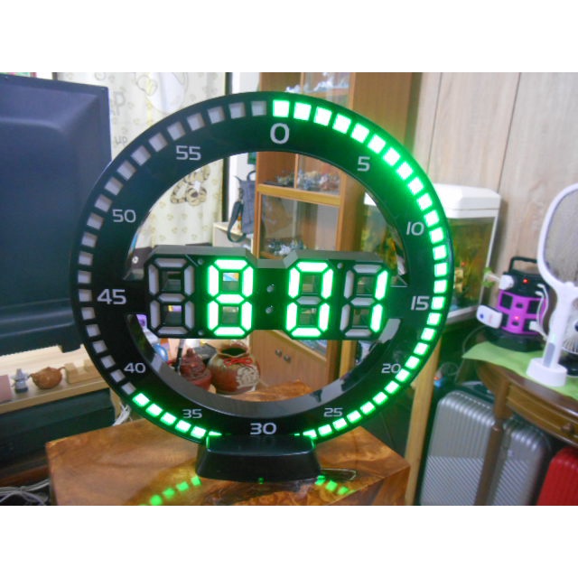 LED數位時鐘 數字鐘 壁掛 夜光 時尚工業風 科技電子鐘 電子式 掛鐘 LED 3D綠色 立體電子時鐘 掛鐘