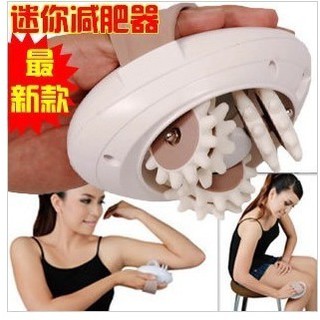 3D 齒輪 迷你 多功能 推脂機 甩脂機 按摩器 不求人抓癢器 多功能減肥按摩靠墊頸部腰部腿部肩部背部按摩不求人