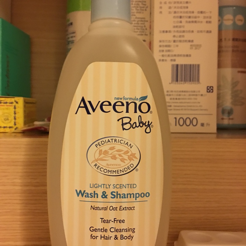Aveeno 嬰兒天然燕麥洗髮沐浴乳-送隨身包濕紙巾一包