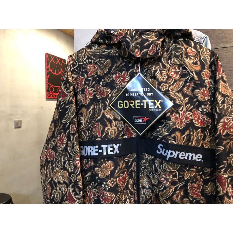 Supreme GORE-TEX Court Jacket Flower Print FW18 花色衝鋒衣全新M 