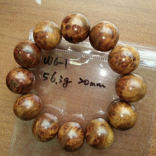 （降價W6-1)優質沉水級肖楠鳳尾丁瘤，手珠佛珠，20mm，收藏稀有，參考崖柏，檜木，香樟，龍柏