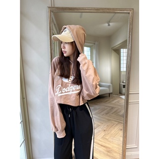 2款多色現貨秒出♥️實拍【JinG】字母/素面*短版泡泡袖帽T♥️燈籠袖 澎澎袖 連帽長袖上衣 寬袖衛衣 大學T 帽T