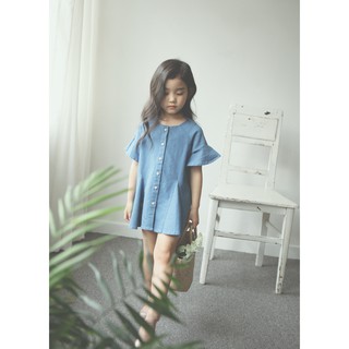 【✨親子童裝館✨】夏款女童藍色連衣裙素雅荷葉袖設計款洋裝 《韓國設計品牌》