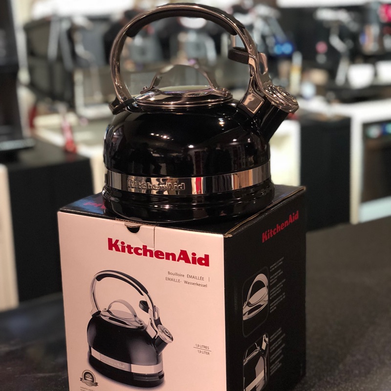 美國百年家電KitchenAid 2QT不鏽鋼琺瑯塗層笛音壺(黑色)破盤出清