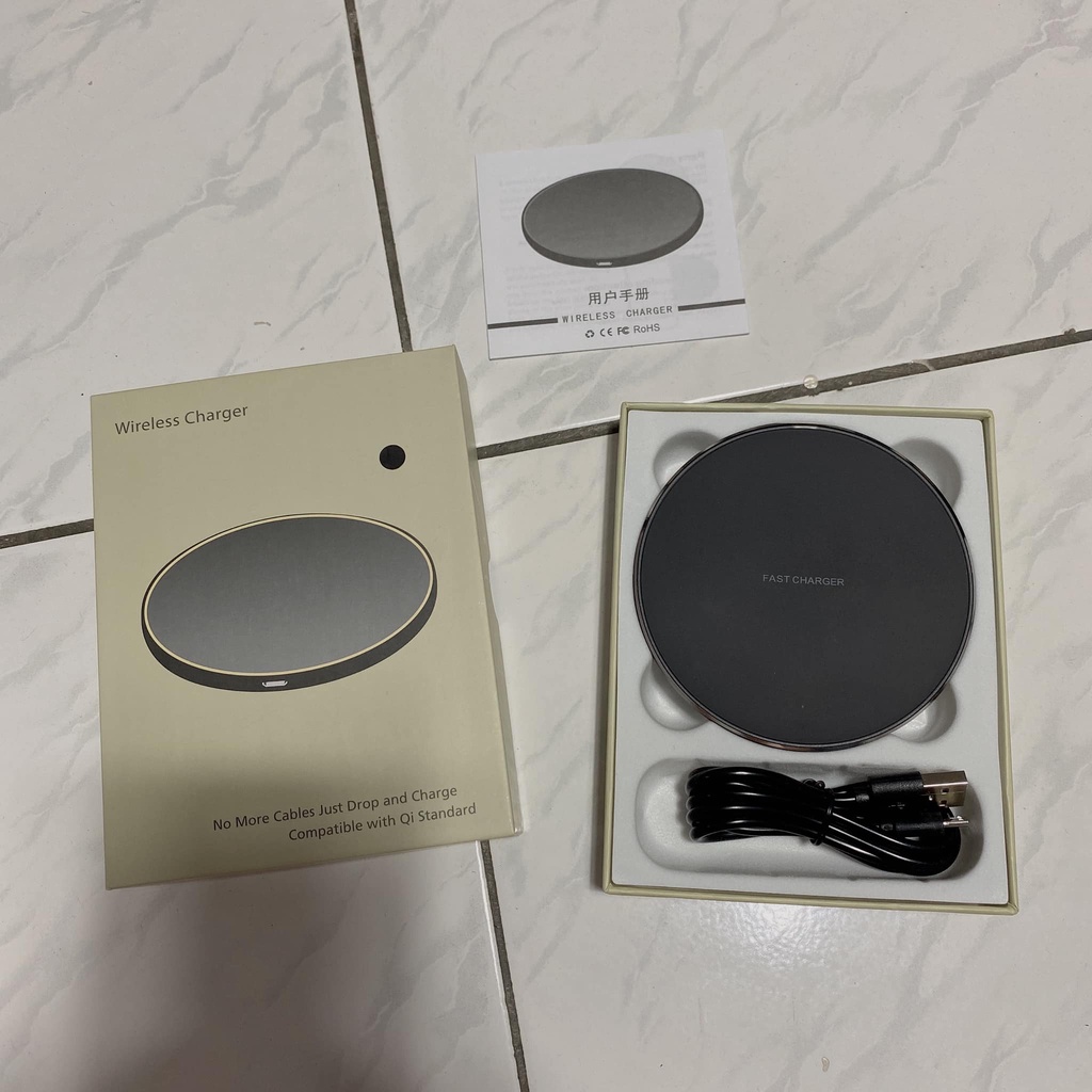 Wireless Charger 無線充電盤 消光黑 現貨一個