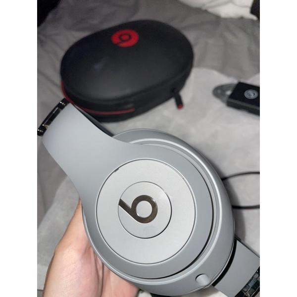 beats studio3 灰色