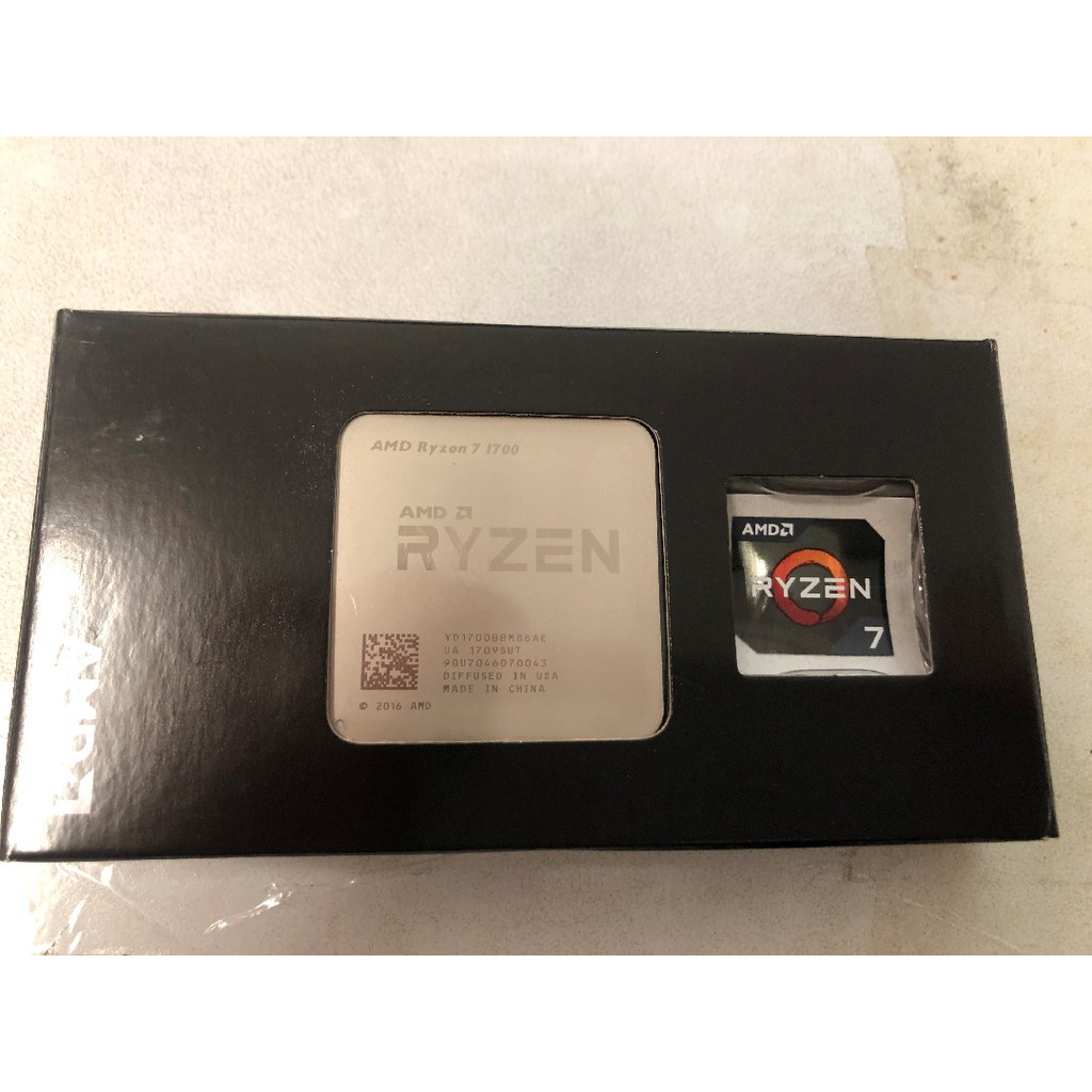 AMD RYZEN 7 R7 1700 八核十六線程 完整盒裝