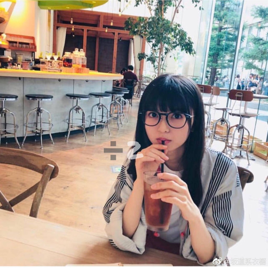 白小兔 日劇乃木坂46齋藤飛鳥同款條紋棉麻長款寬松休閑t恤襯衣 蝦皮購物 Line購物