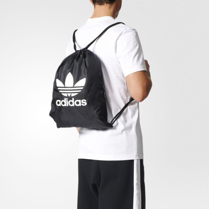 現貨 ADIDAS GYMSACK TREFOIL 束口袋 後背包 愛迪達 藍BJ8358 黑BK6726