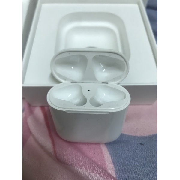 Airpods2 有線充電盒