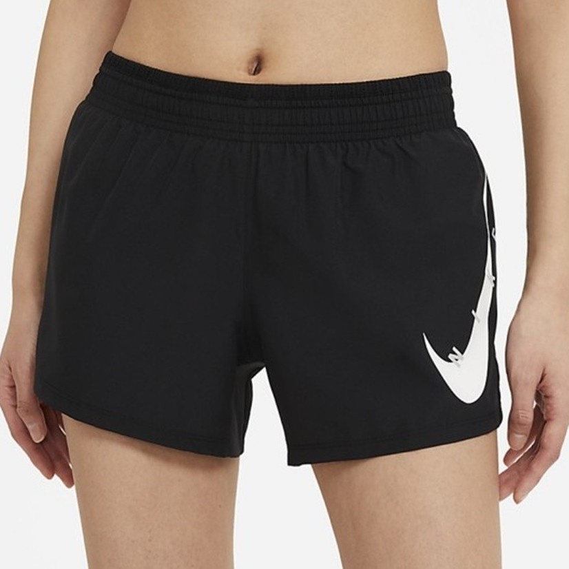 NIKE 女款運動短褲 黑 SWOOSH RUN SHORT CZ9316010 21NB8 原價1080