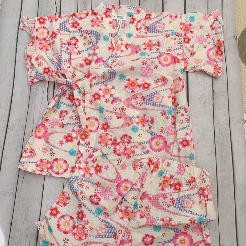 阿卡將Akachan 寶寶和服甚平100公分未穿洗一| 蝦皮購物 阿卡將Akachan 寶寶和服甚平100公分未穿洗一| 蝦皮購物