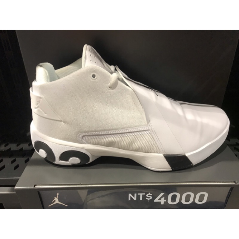 jordan ultra flight 3