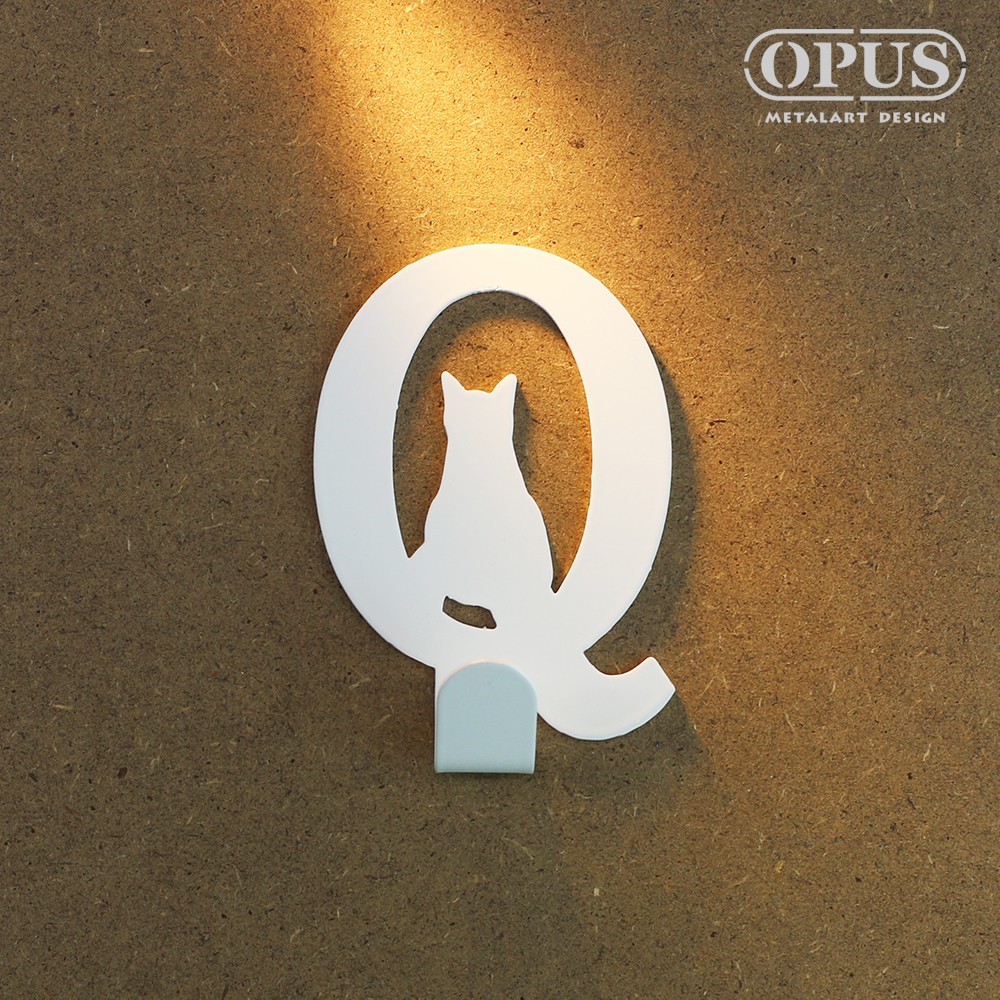 當貓咪遇上字母Q《優雅白》壁飾掛勾/辦公室口罩收納 造型無痕掛鉤 居家收納 【OPUS東齊金工】HO-ca10-Q(W)