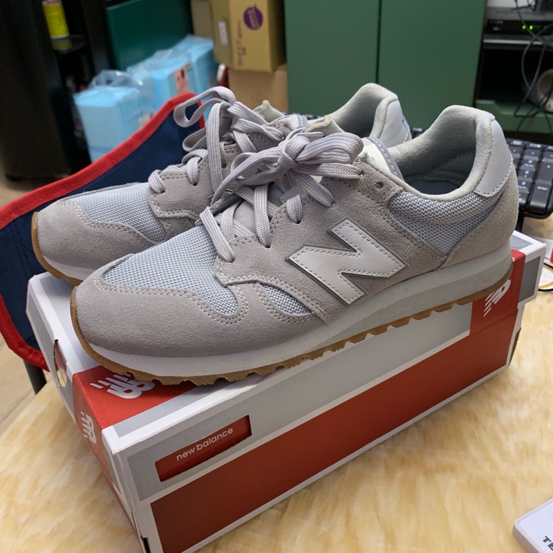new balance u520af