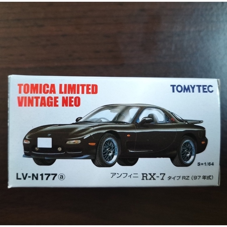 1/64 TOMYTEC TLV MAZDA RX7 TYPE RZ(97年式) LV-N177a