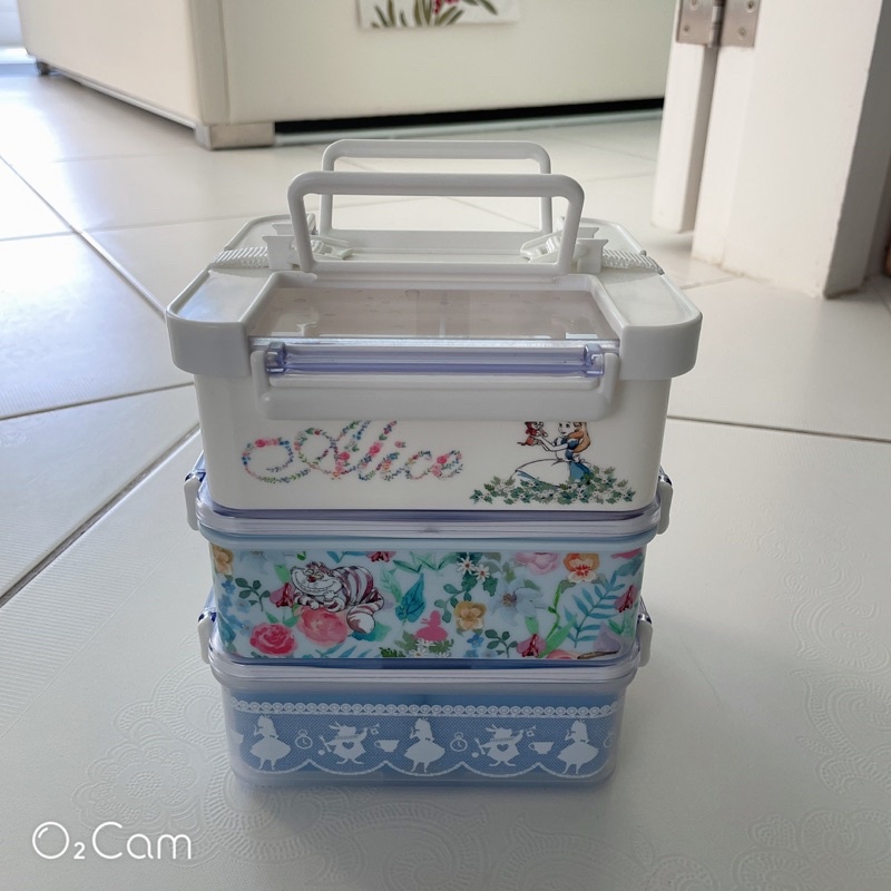 （二手很新）日本製 Afternoon Tea 愛麗絲 Alice in Wonderland 三層野餐盒