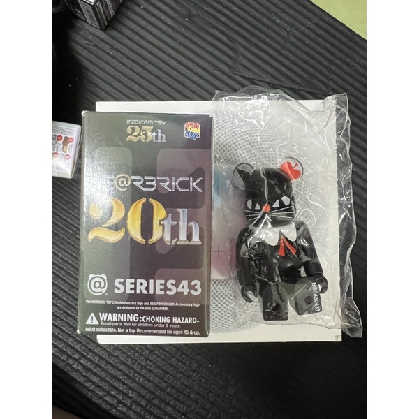 庫柏力克熊 BE@RBRICK 100% 43代 藝術貓 貓 黑貓