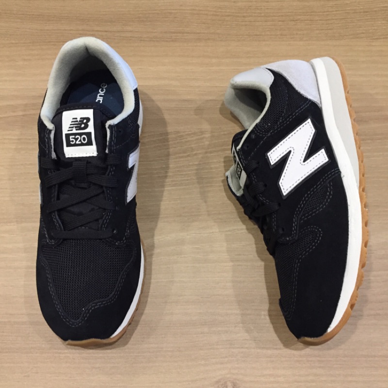 new balance U520 黑 白 復刻 隱藏版經典 70經典代表 男女鞋 情侶鞋 全新 保證正品