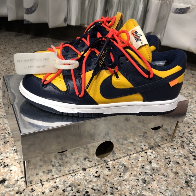 二手Nike dunk off white密西根