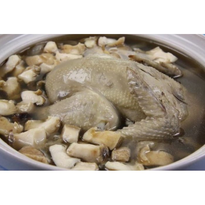 【年菜組合】智利生鮑魚2顆約285g±5g+全雞人蔘湯底(內含1隻全雞) ~真材實料