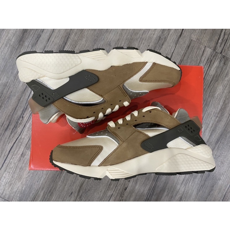 NIKE AIR HUARACHE LE stussy沙色配色