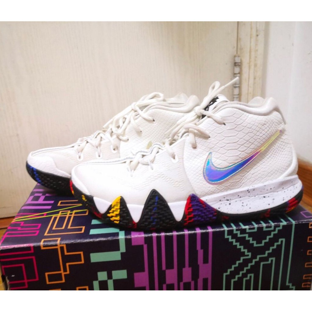 nike kyrie 4 march madness