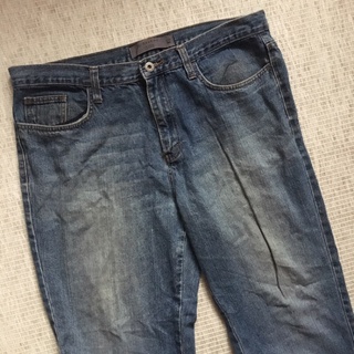 香港品牌 | Giordano | 百搭 基本款 單寧 刷色 直筒 牛仔 長褲 牛仔褲 佐丹奴 門市購入
