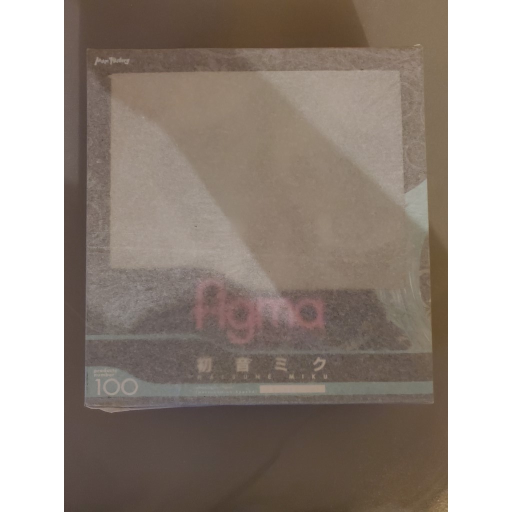 [收藏出清] Figma 可動人形 日版 編號100號 初音 未來、外盒無損、全新未拆