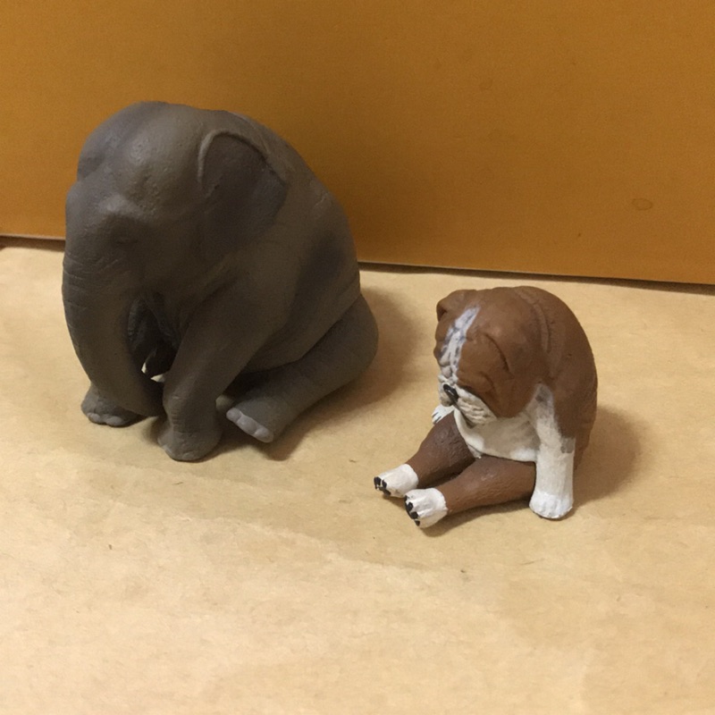 T-arts休眠動物園 大象 法鬥 公仔 擺飾 裝飾 扭蛋 一起賣