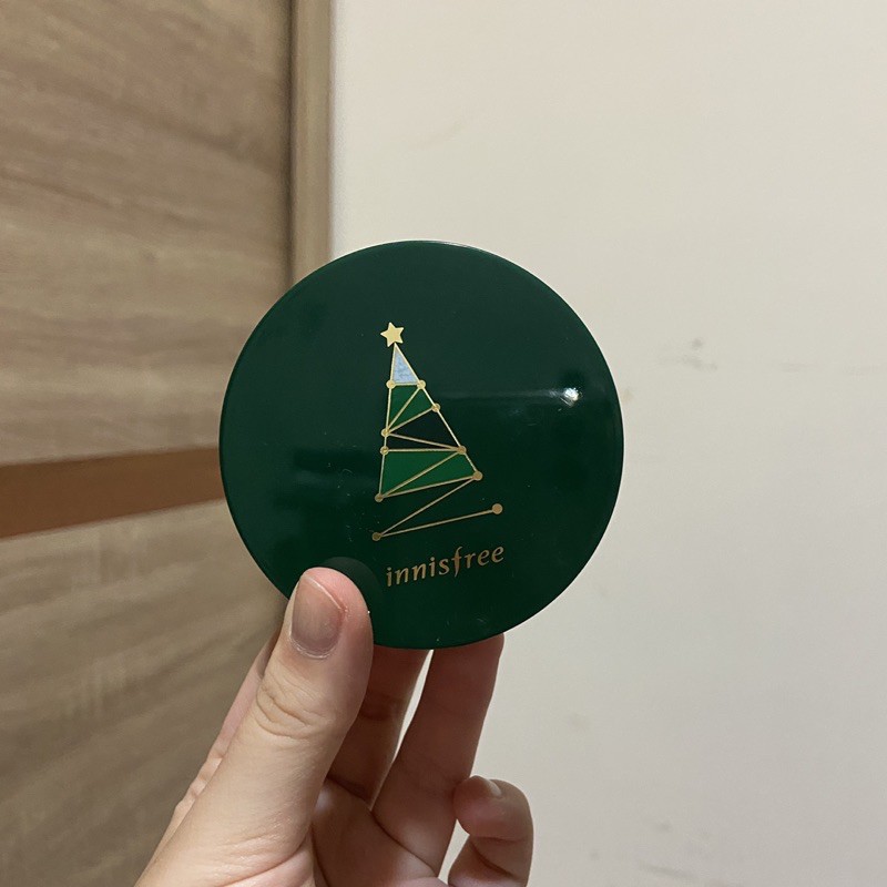 innisfree 聖誕節限定氣墊粉餅盒 綠色聖誕樹版 現貨馬上出