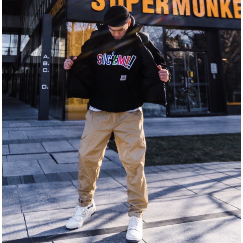 Supreme®/WTAPS® Sic’em! Hooded